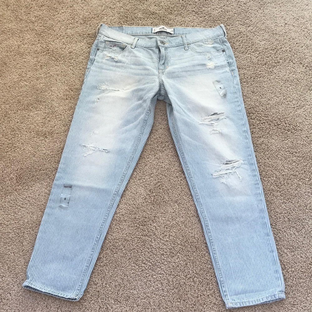 NWOT! HOLLISTER Size 29 striped distressed pants